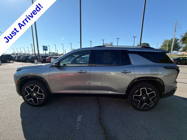 Used 2025 Chevrolet Traverse High Country FWD image 6