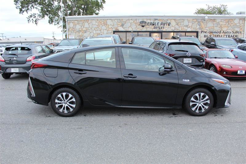 Used 2020 Toyota Prius Prime XLE FWD image 8
