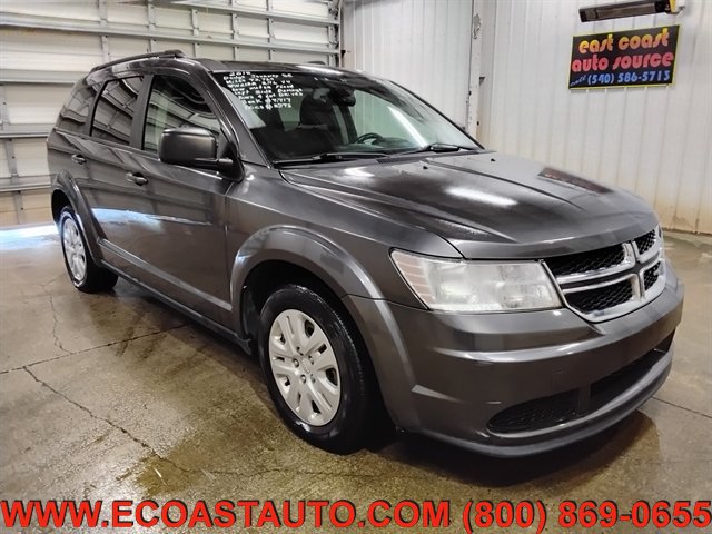 Used 2018 Dodge Journey SE w/ Connectivity Group FWD image 1