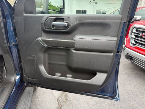 Used 2022 GMC Sierra 2500 AT4 w/ Snow Plow Prep/Camper Package AWD/4WD image 25