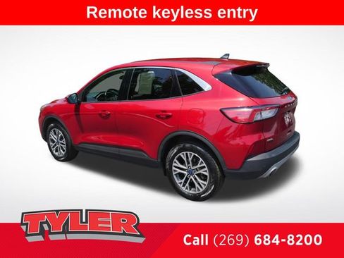 Used 2022 Ford Escape SEL w/ Technology Package AWD/4WD image 5