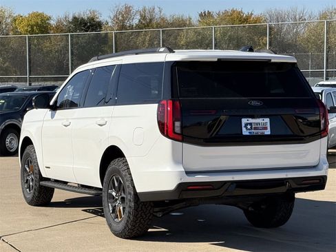 New 2025 Ford Expedition Tremor image 28