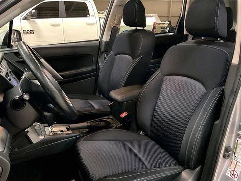 Used 2016 Subaru Forester 2.5i Premium AWD/4WD image 24