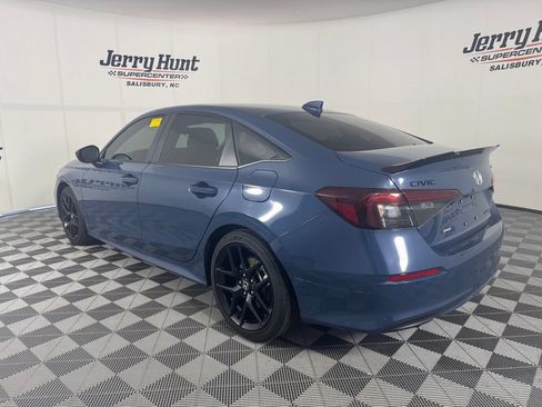 Used 2026 Honda Civic Sport Touring image 9
