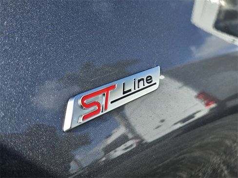 Used 2022 Ford Explorer ST-Line image 15