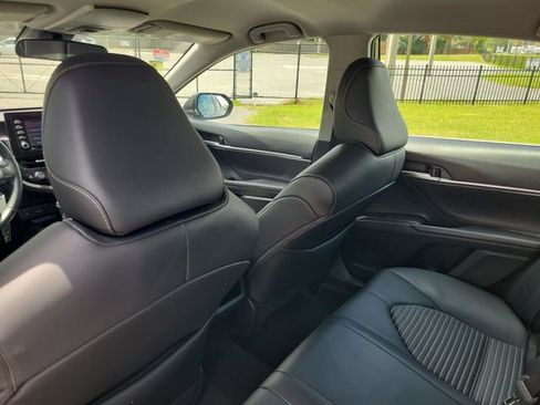 Used 2024 Toyota Camry SE FWD image 10