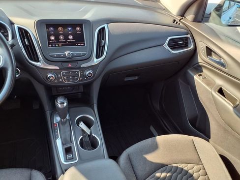 Used 2021 Chevrolet Equinox LT FWD image 4