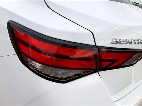 Used 2024 Nissan Sentra SV w/ Trunk Package image 31