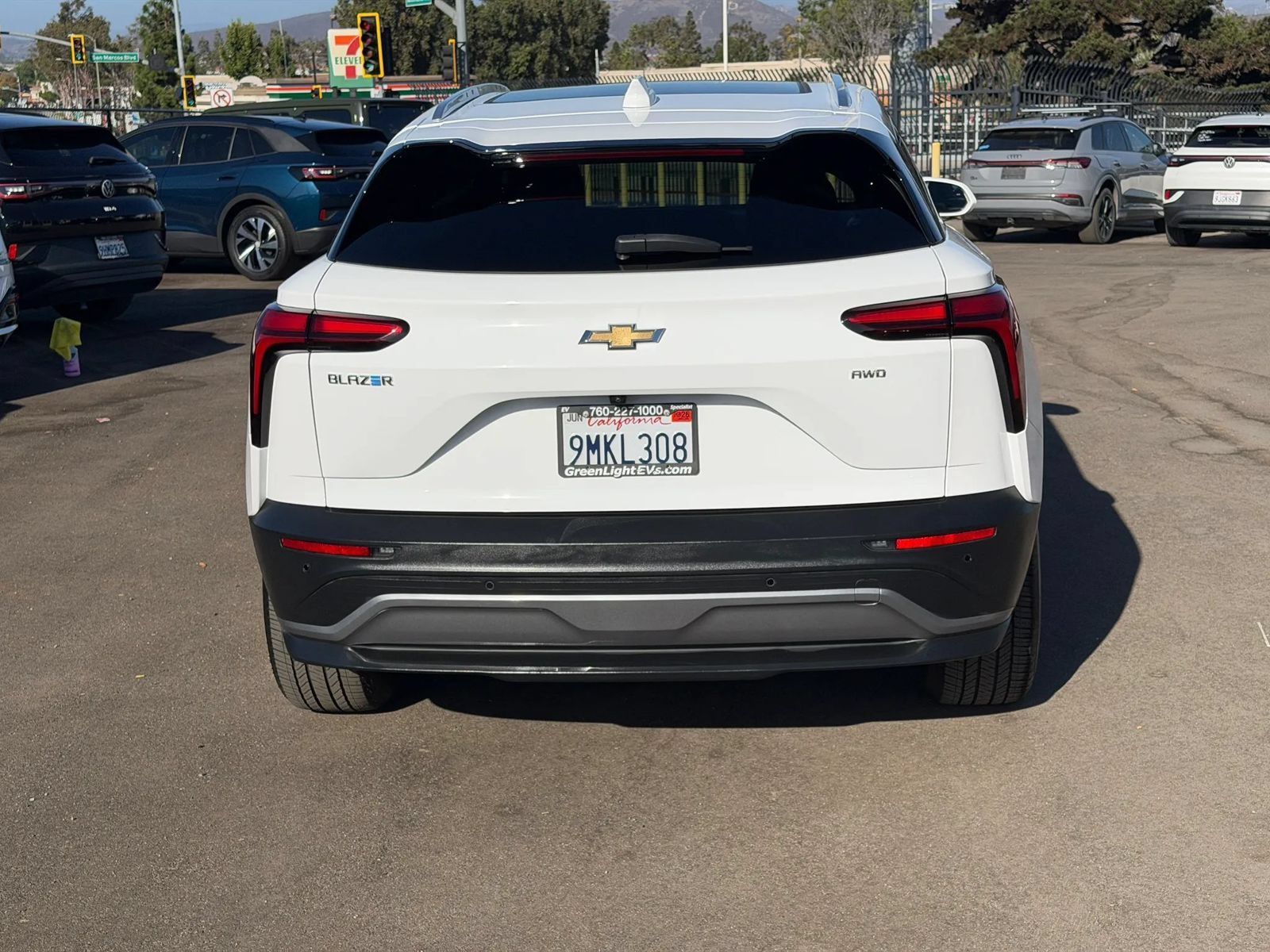 Used 2024 Chevrolet Blazer EV LT AWD/4WD image 6