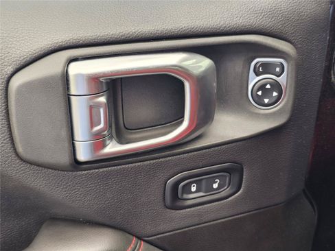 Used 2024 Jeep Wrangler Unlimited Rubicon 392 AWD/4WD image 18