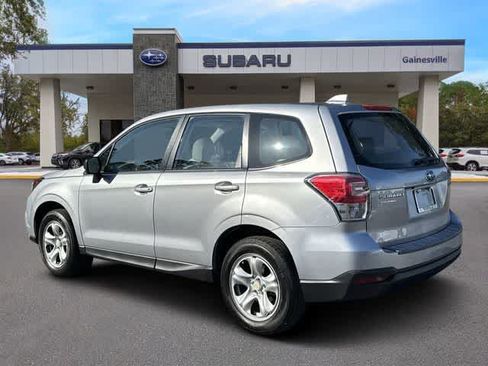 Used 2018 Subaru Forester 2.5i AWD/4WD image 4