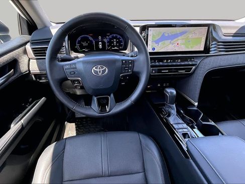 Certified 2026 Toyota Camry XLE AWD/4WD image 5