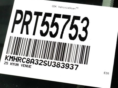 Used 2025 Hyundai Venue SEL FWD image 37