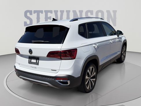 Used 2022 Volkswagen Taos SE AWD/4WD image 8