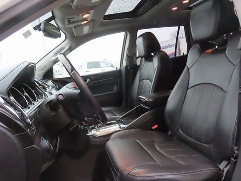 Used 2017 Buick Enclave Leather image 19