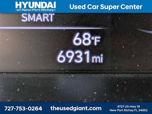 Used 2025 Hyundai Elantra Sport image 28