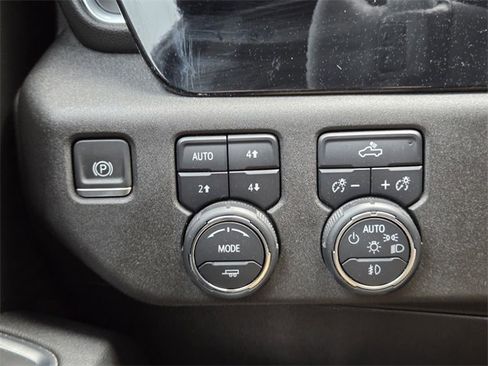 Certified 2024 Chevrolet Silverado 1500 RST image 35