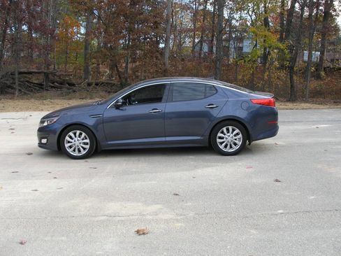 Used 2015 Kia Optima EX w/ EX Premium Package image 12