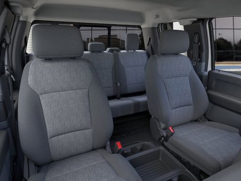 New 2026 Ford F550 4x4 Supercab Super Duty image 10