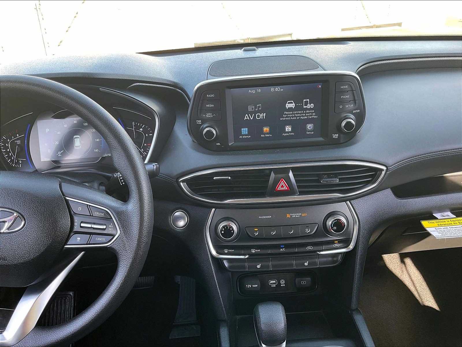 Used 2020 Hyundai Santa Fe SEL FWD image 9