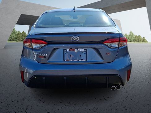 Certified 2025 Toyota Corolla SE w/ SE Premium Package FWD image 5