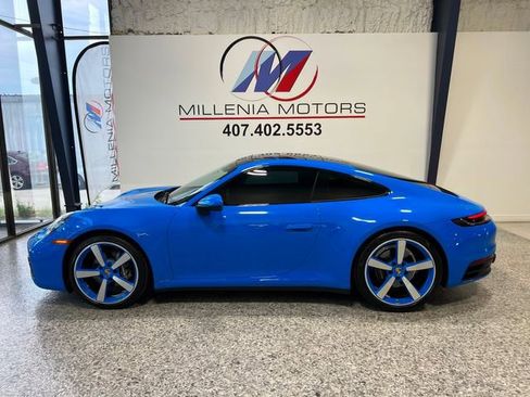 Used 2022 Porsche 911 Carrera RWD image 1