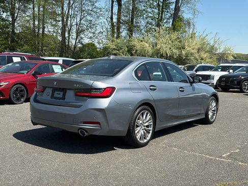 Used 2024 BMW 330i xDrive Sedan w/ Convenience Package AWD/4WD image 6