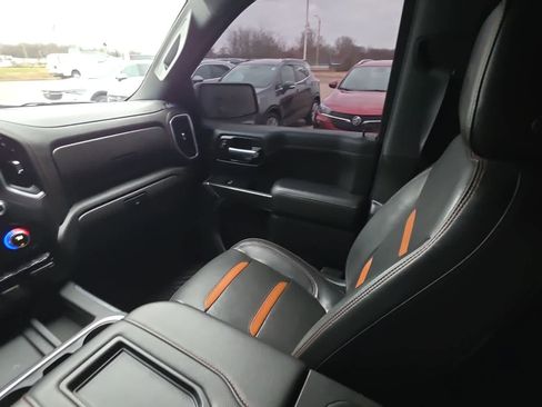 Used 2020 GMC Sierra 1500 AT4 w/ AT4 Premium Package image 17