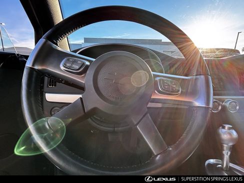 Used 2004 Chevrolet SSR Base w/ Preferred Equipment Group image 7