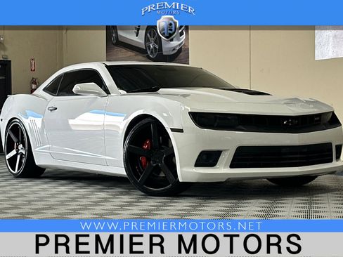 Used 2015 Chevrolet Camaro SS w/ RS Package RWD image 1
