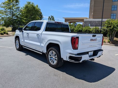 Used 2024 GMC Sierra 1500 Denali w/ Technology Package AWD/4WD image 5