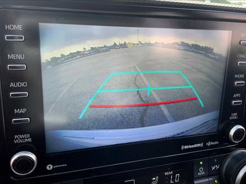 Used 2022 Toyota Highlander XSE FWD image 25