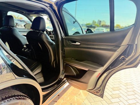 Used 2018 Alfa Romeo Stelvio Ti Sport image 43