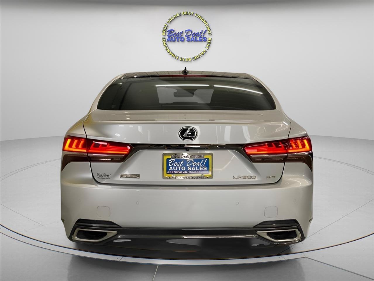 Used 2019 Lexus LS 500 F Sport w/ Accessory Package (Z1) AWD/4WD image 4