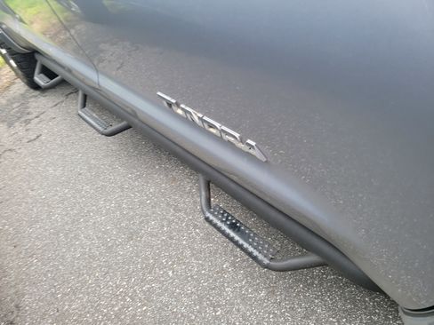 Used 2013 Toyota Tundra image 6