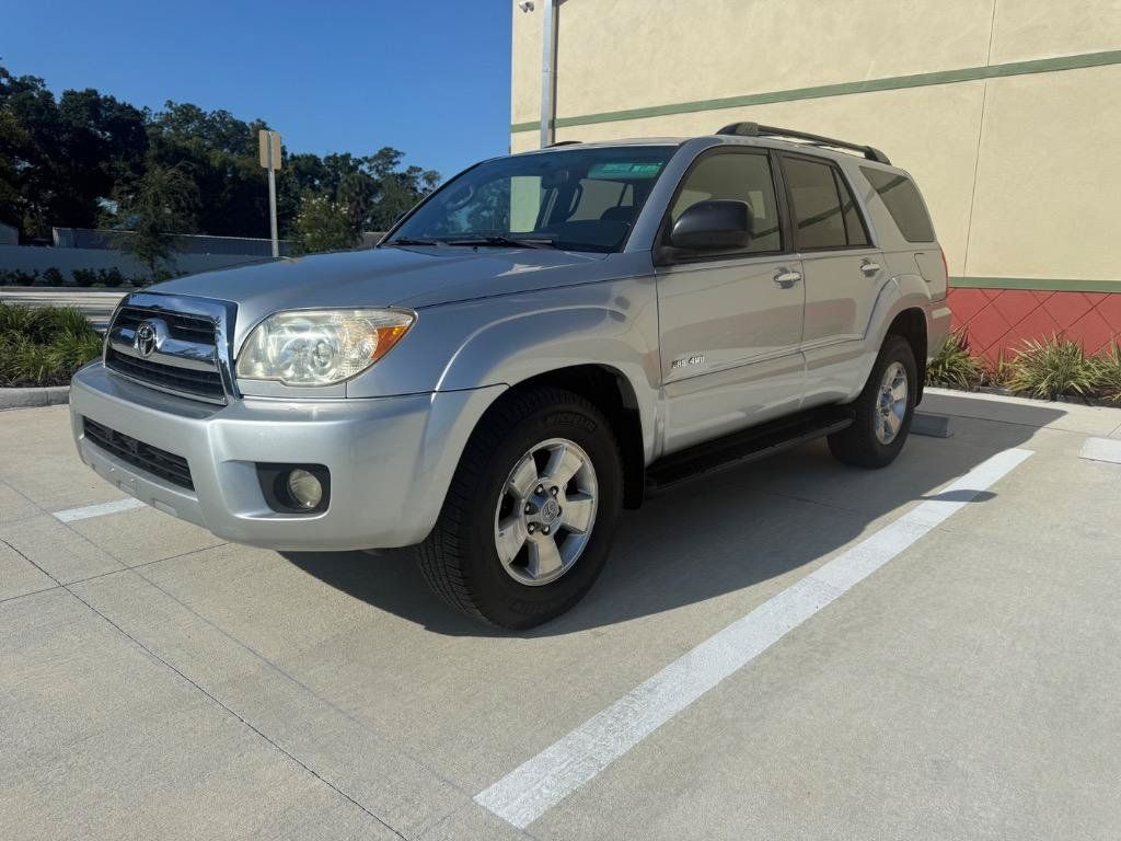 Used 2007 Toyota 4Runner SR5 AWD/4WD image 12