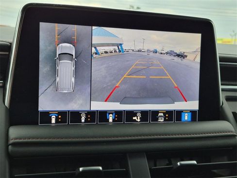 Used 2021 Chevrolet Tahoe RST w/ Luxury Package image 28