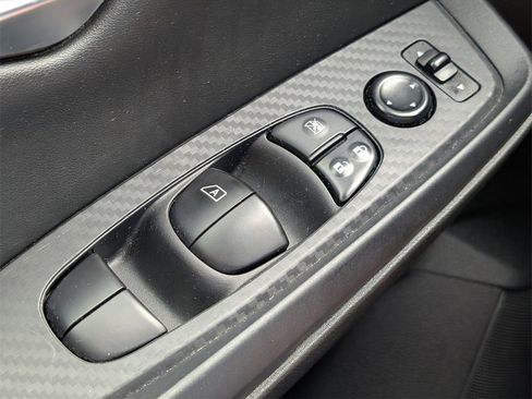 Used 2023 Nissan Sentra S image 18