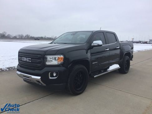 Used 2020 GMC Canyon Denali image 8