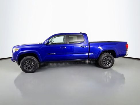 Certified 2023 Toyota Tacoma SR5 image 4