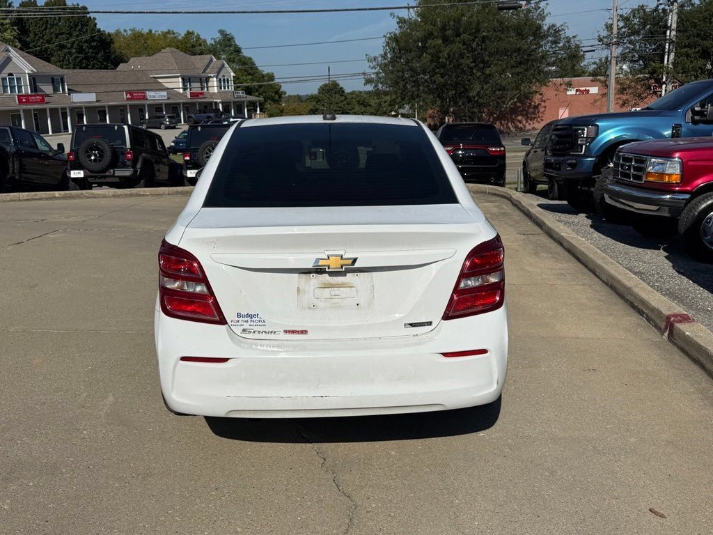 Used 2017 Chevrolet Sonic Premier FWD image 7