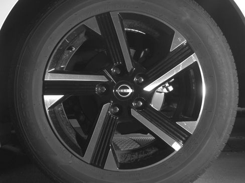 Used 2025 Nissan Sentra SV image 14