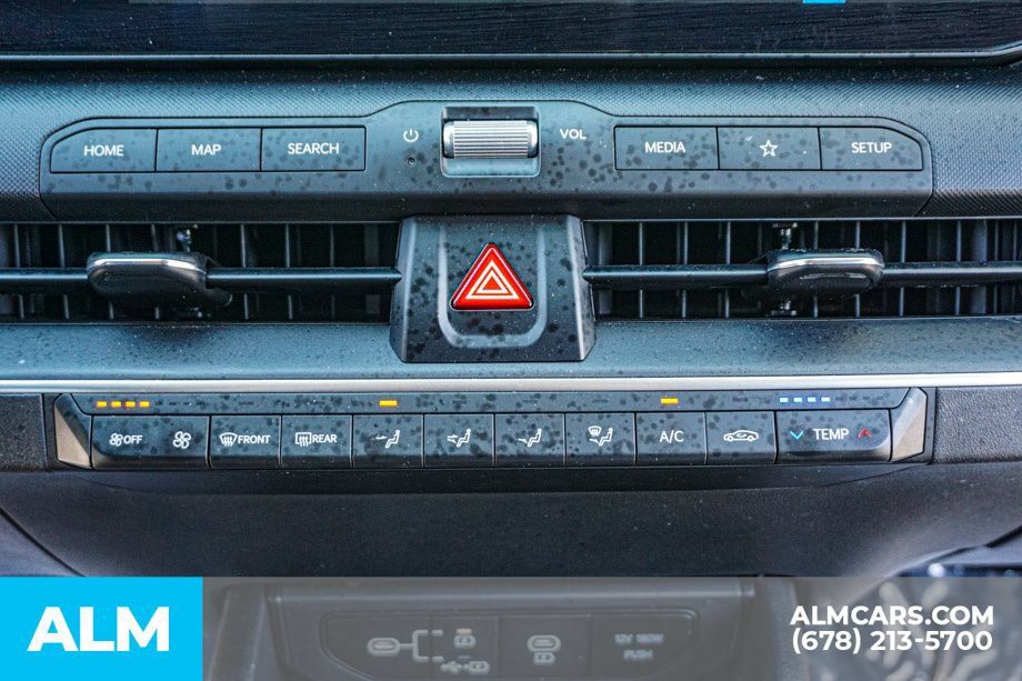 Used 2025 Kia K4 FWD image 40