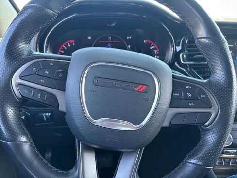 Used 2024 Dodge Durango SXT image 28