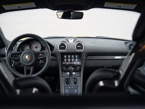 Used 2024 Porsche 718 Cayman GT4 RS RWD image 22