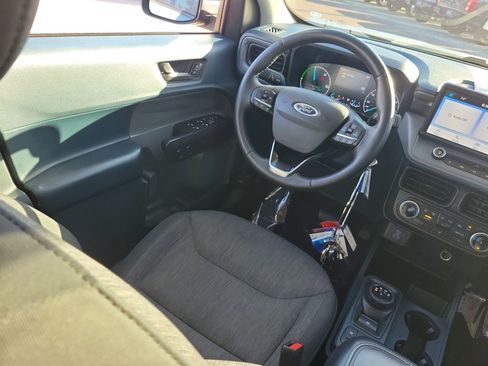 Certified 2023 Ford Maverick XLT w/ XLT Luxury Package image 16