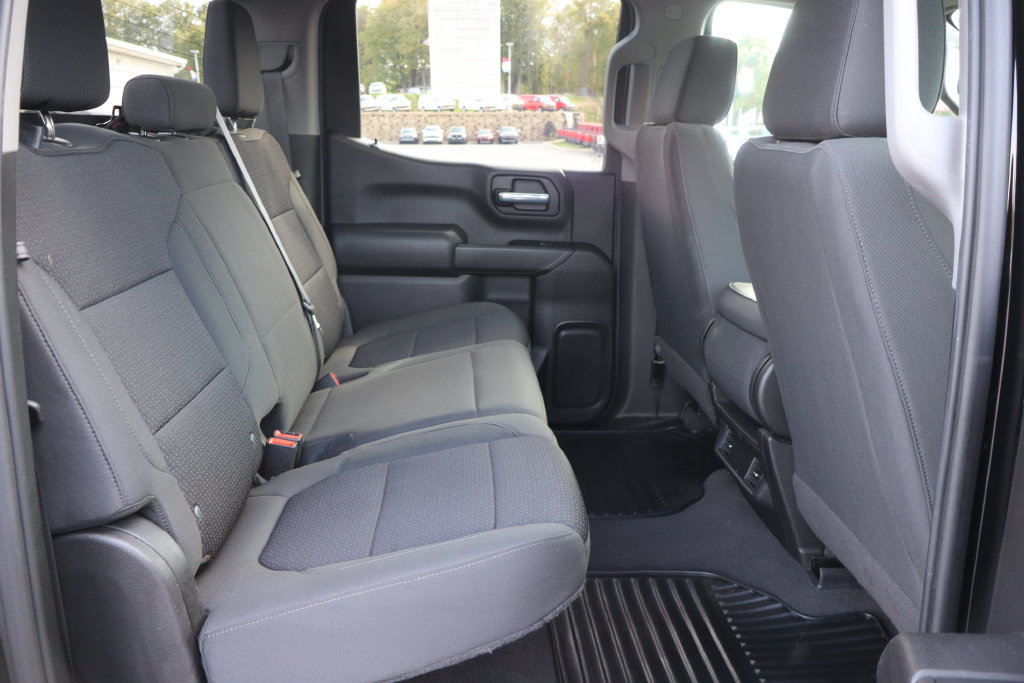 Used 2022 Chevrolet Silverado 1500 Custom w/ Safety Confidence Package AWD/4WD image 16