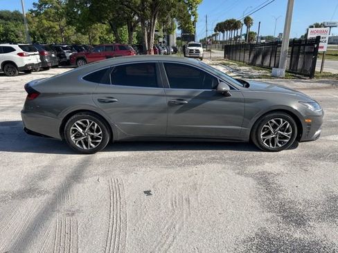 Used 2022 Hyundai Sonata SEL image 17