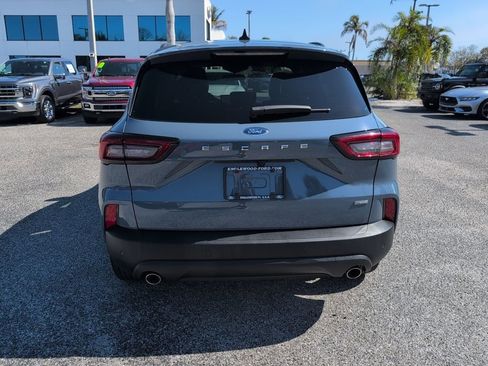 Certified 2025 Ford Escape ST-Line w/ Equipment Group 301A image 4
