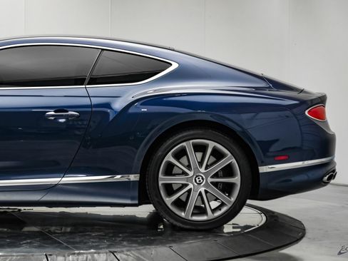 Used 2020 Bentley Continental GT V8 First Edition AWD/4WD image 9